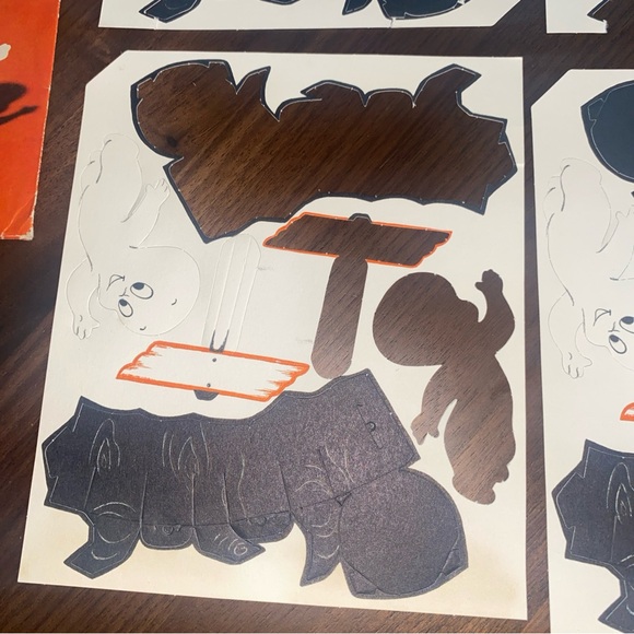 Hallmark Casper the friendly ghost nut cups.  6 unused in original 1960s pack! - Picture 6 of 7